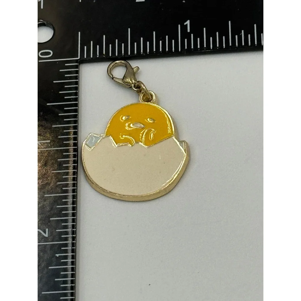 Sanrio Gudetama Lazy Egg Enamel Charm Loot Crate Exclusive Gold Tone Zipper Pull